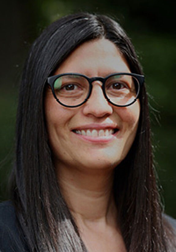 THPF_trustee__0002_Julie